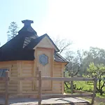 Holiday home Barrel Papilles En Escapade Sevremont